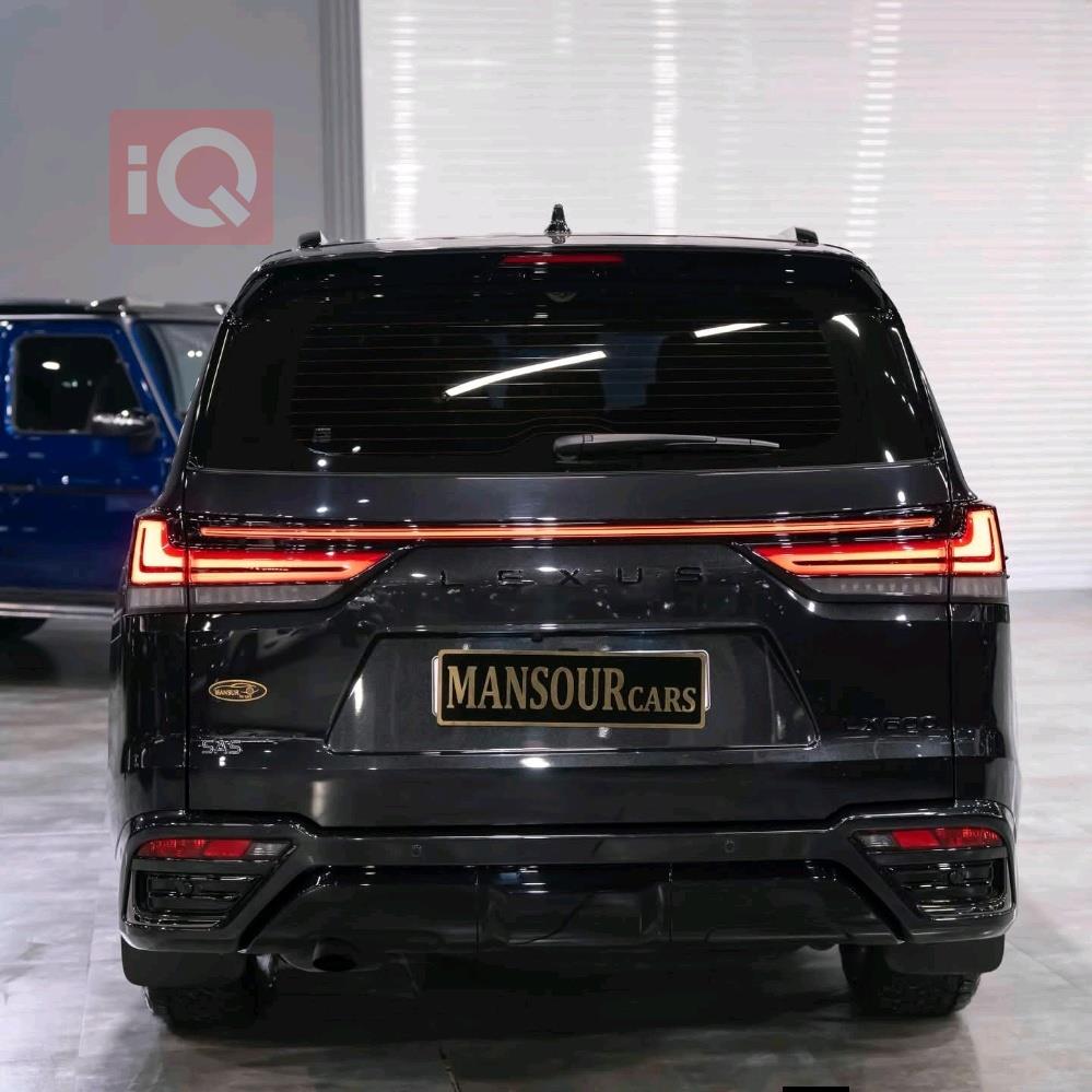 Lexus LX